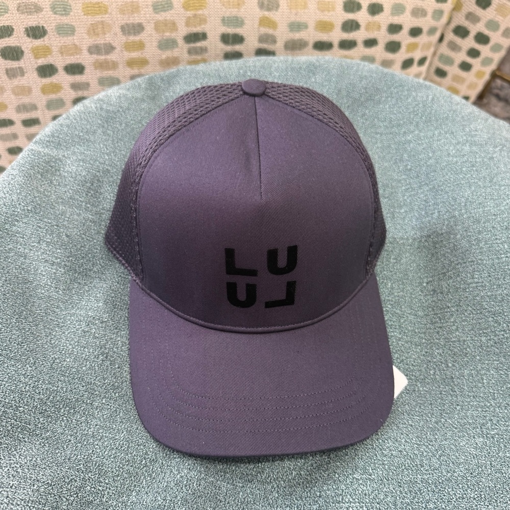 Trucker Hat ‘Stack - Picture 4 of 6